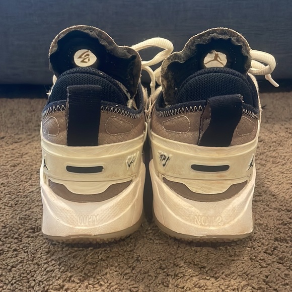 Jordan Why Not? Zer0.5 Basketball Shoes - Picture 3 of 4